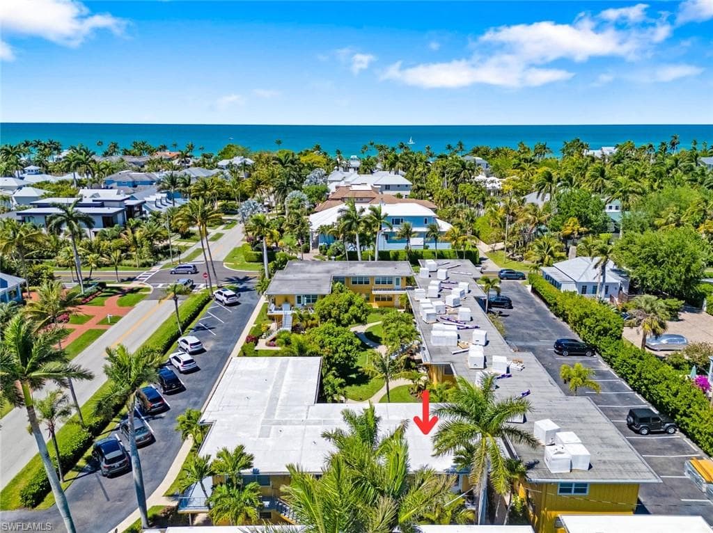 221 8th AVE S 221B-21