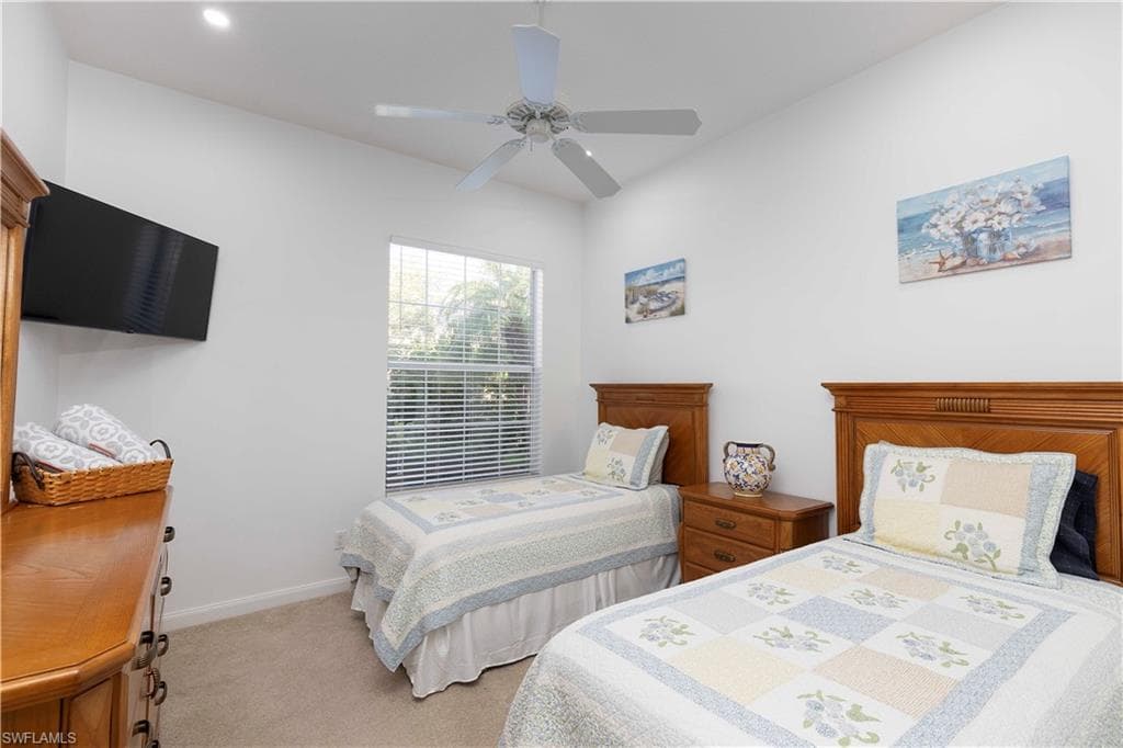 7983 Valentina CT-18