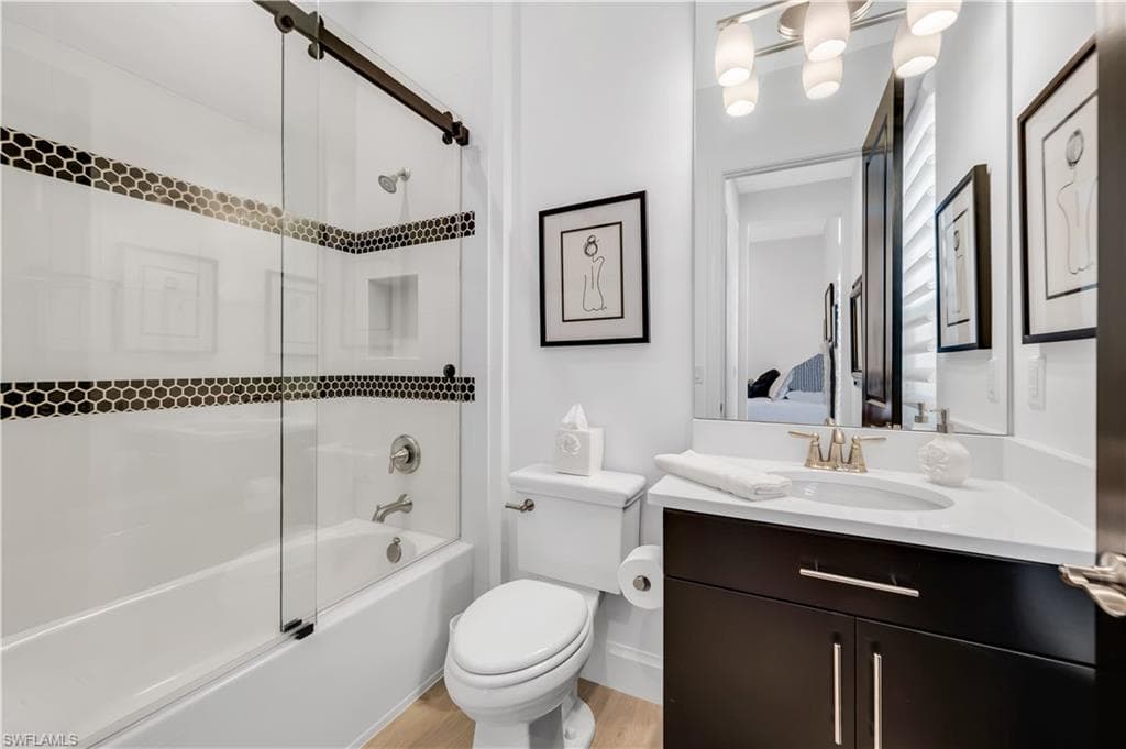 11651 Roseto CT-20