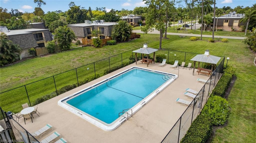 5576 Malt DR 4-27