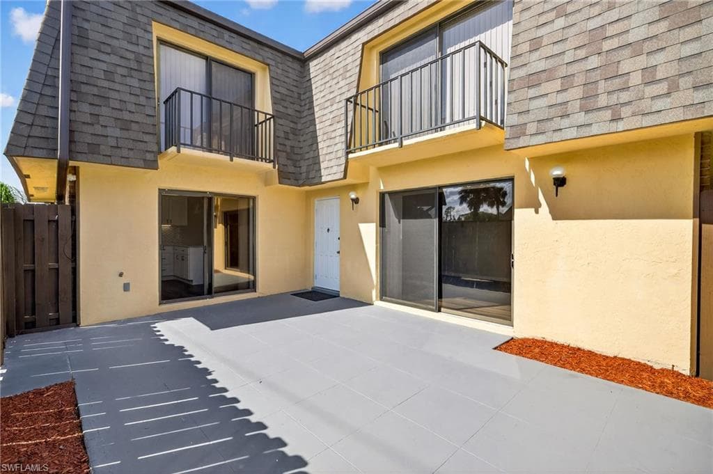 5576 Malt DR 4-2