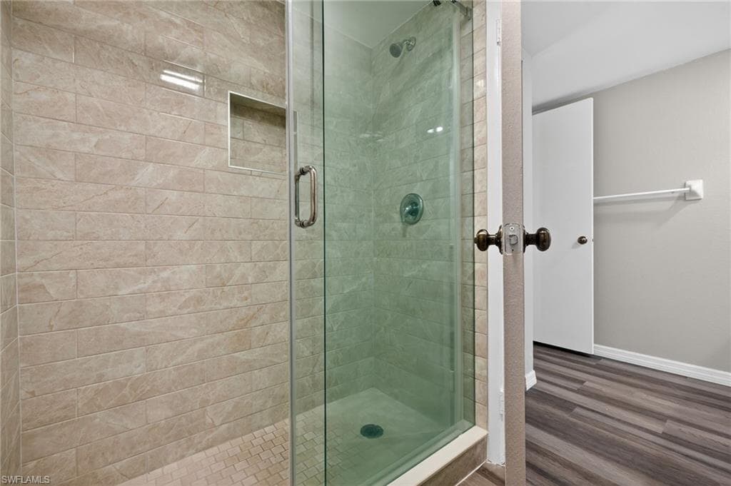 5576 Malt DR 4-16