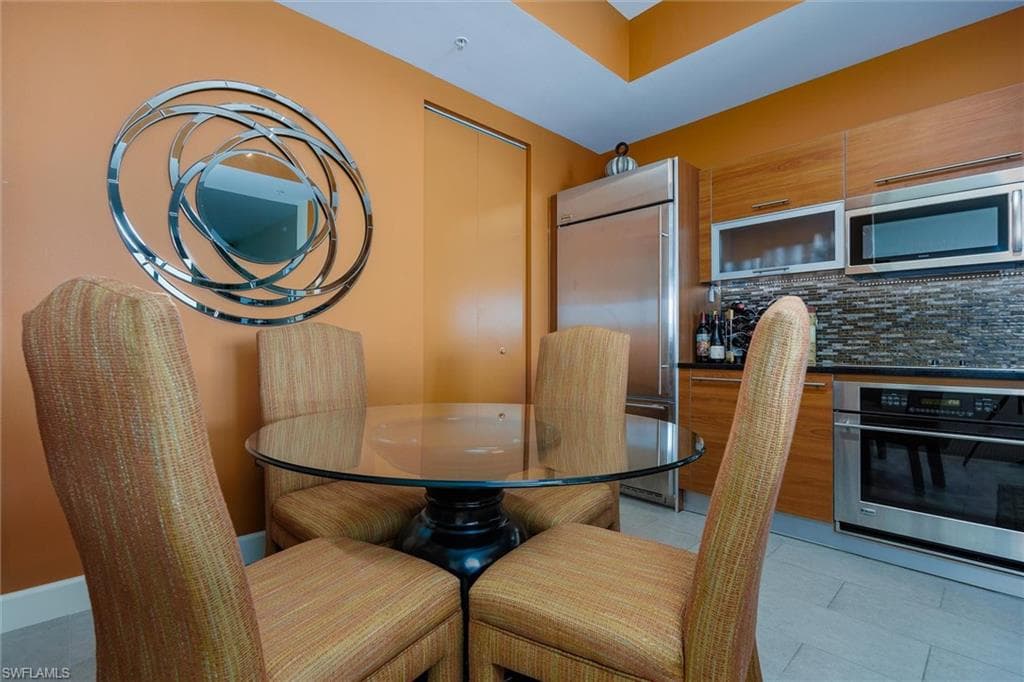 3000 GRAND OASIS LPH1-13