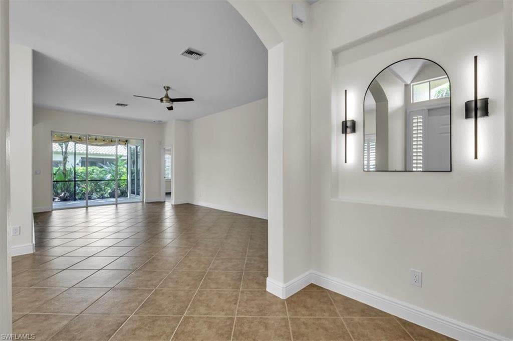 837 Vistana CIR 20-4