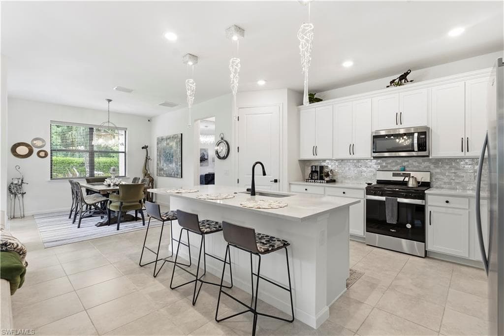 10475 Ventana LN-5