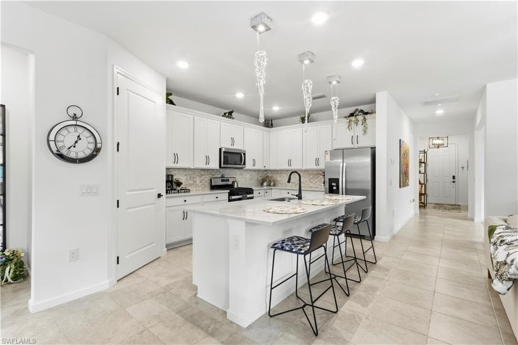 10475 Ventana LN-8
