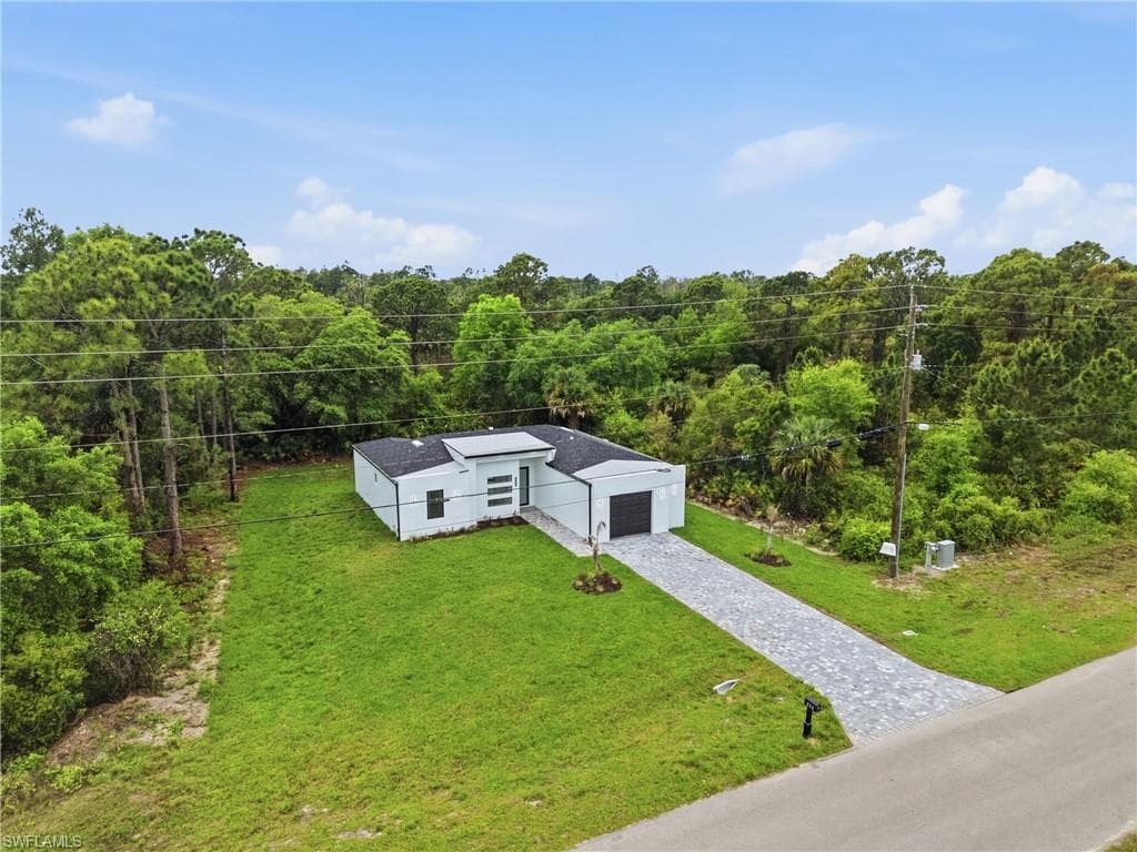 669 Windermere DR-38