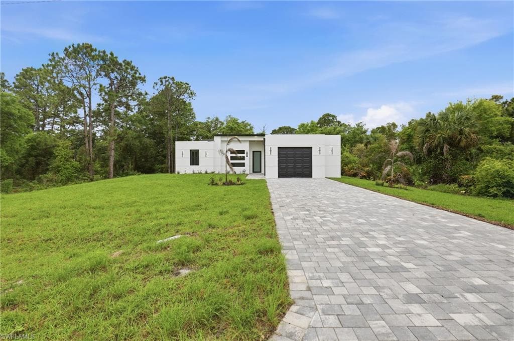 669 Windermere DR-4