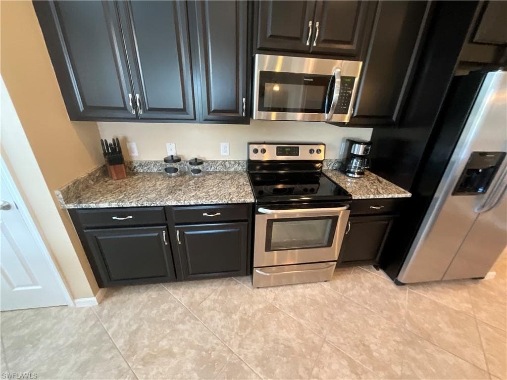 18238 Creekside Preserve LOOP 202-6