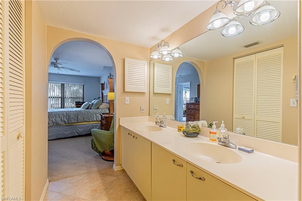 4410 Chantelle DR H-205-19