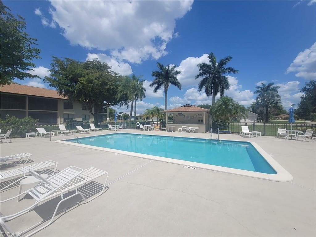 4410 Chantelle DR H-205-25