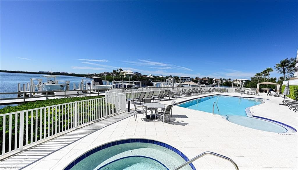 4975 Bonita Beach RD 106-28