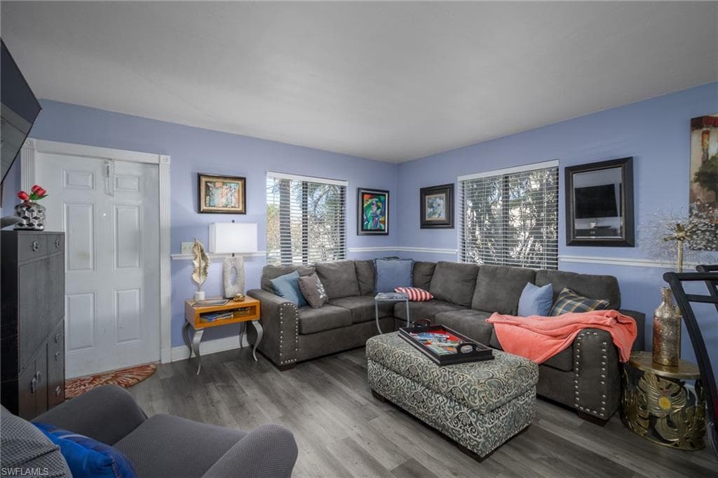 4903 Vincennes ST 110-5
