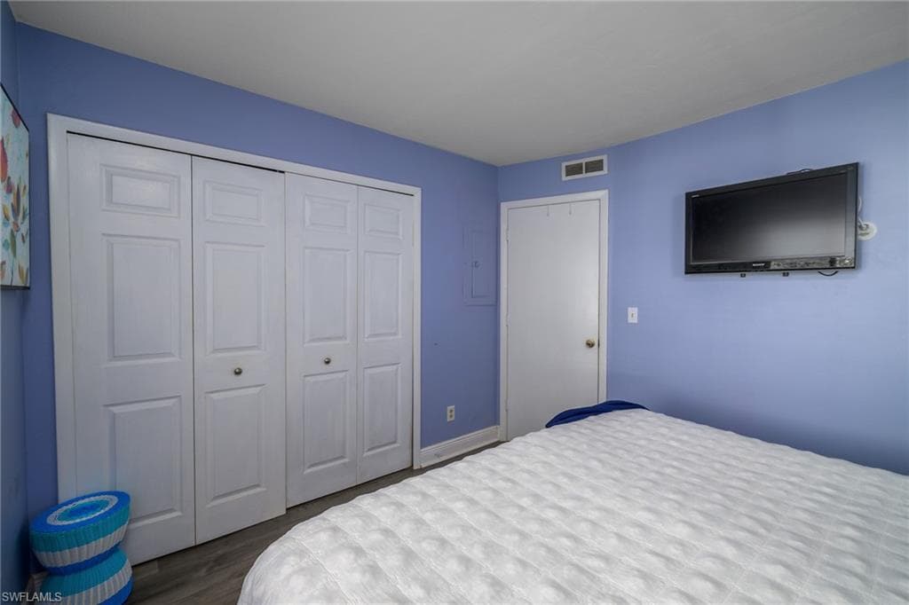 4903 Vincennes ST 110-9
