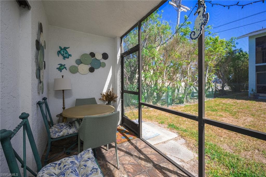 4903 Vincennes ST 110-15