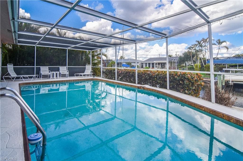 4632 Gulf AVE-26