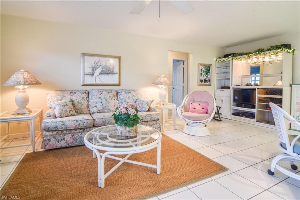 4632 Gulf AVE-30