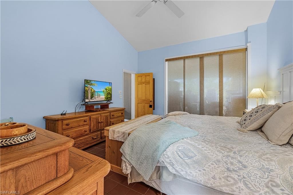 16353 Buccaneer ST-17