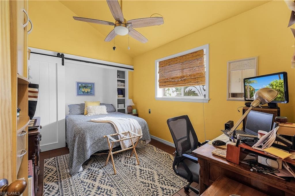 16353 Buccaneer ST-20