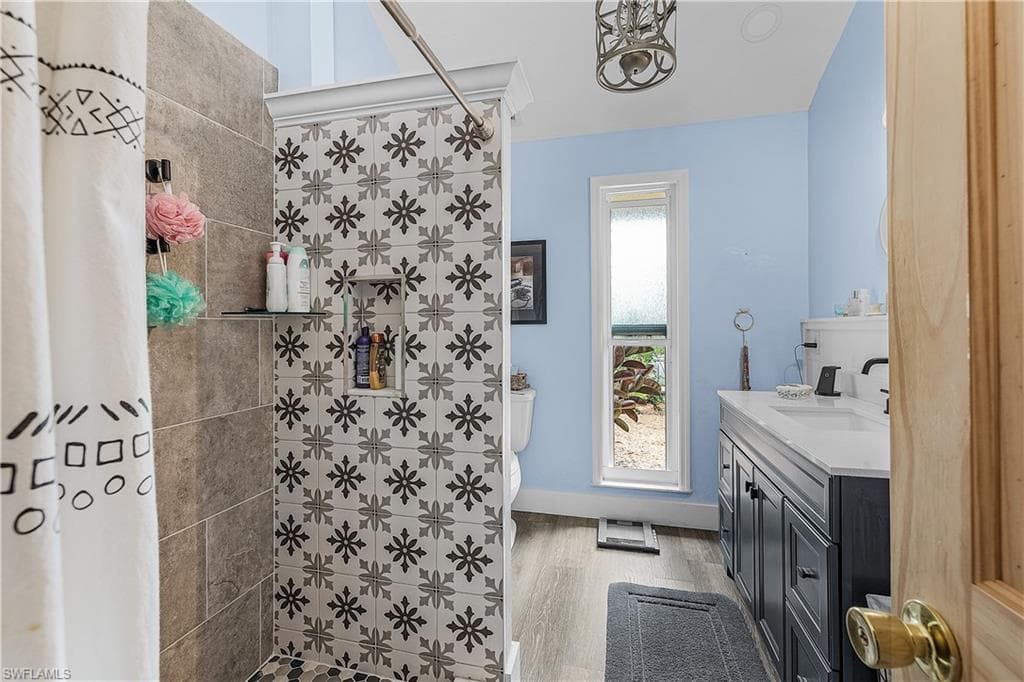 16353 Buccaneer ST-18