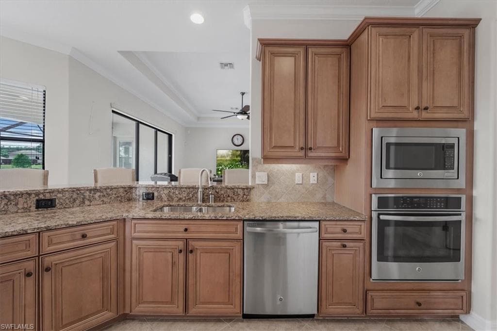 11015 Longwing DR-9