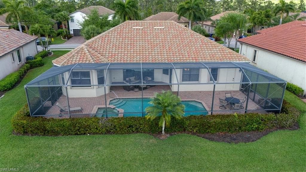 11015 Longwing DR-33