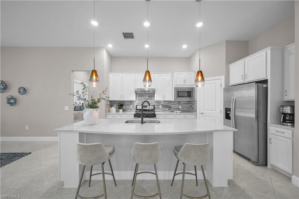 19649 Aqua View LN-5