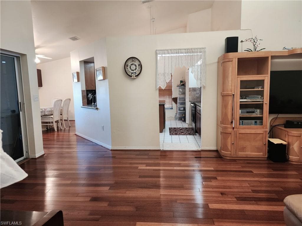 17264 Oriole RD-6