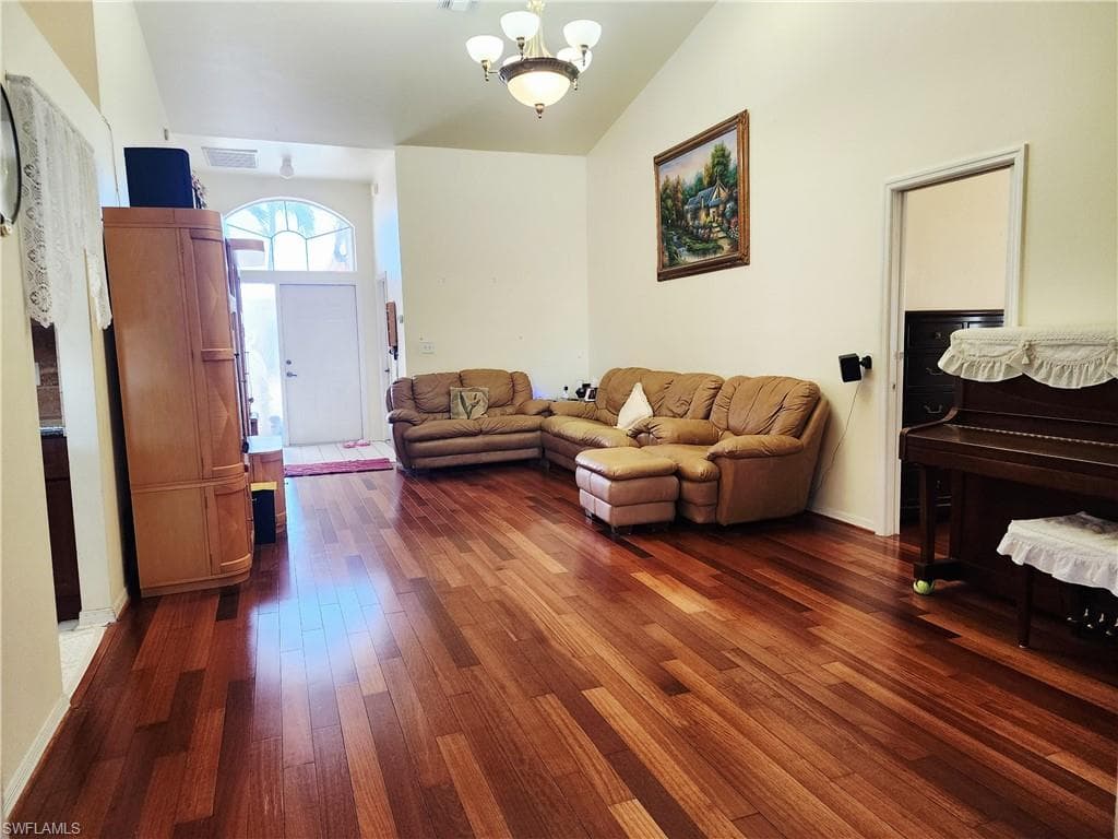17264 Oriole RD-4