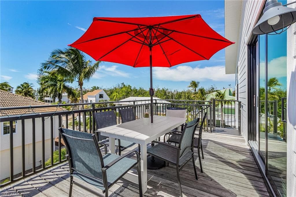 5691 Marimin DR-24