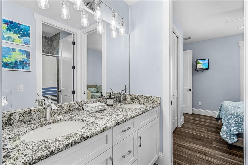 5691 Marimin DR-18