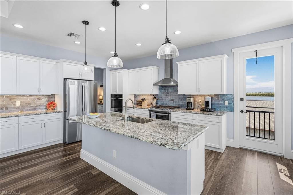 5691 Marimin DR-8