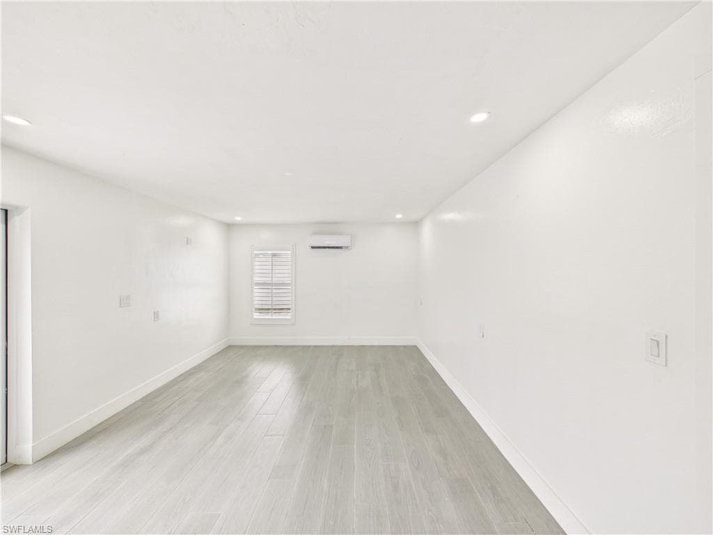 567 13th ST N-11