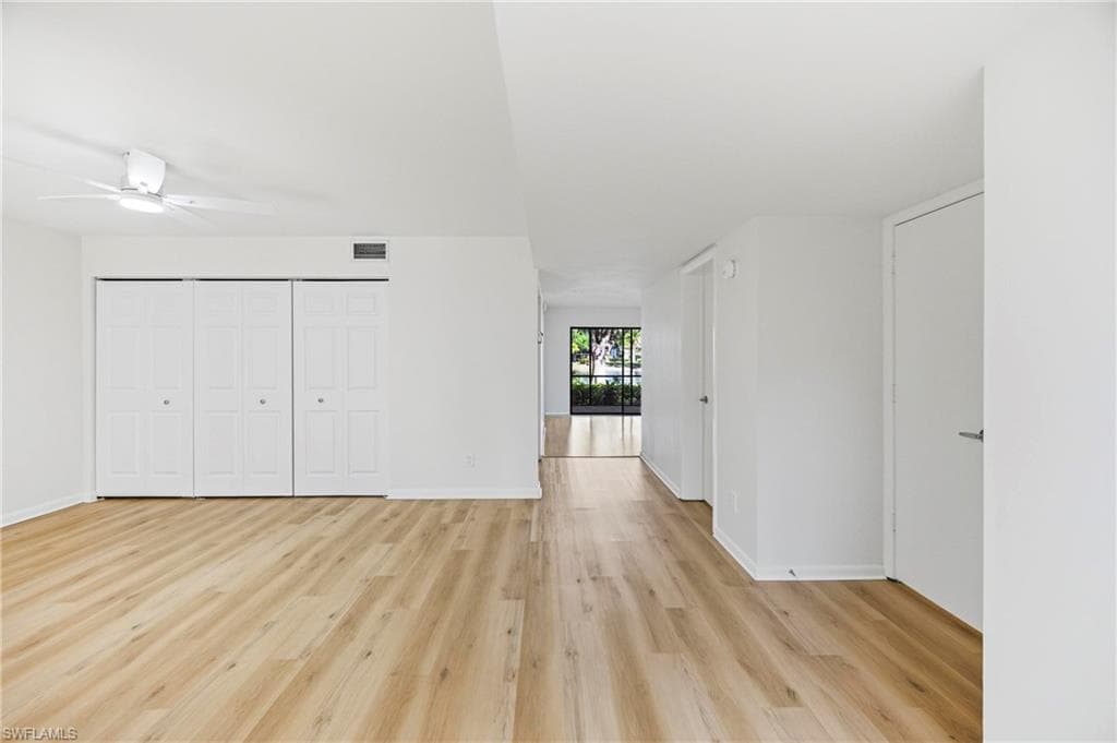 517 Lake Louise CIR 103-5