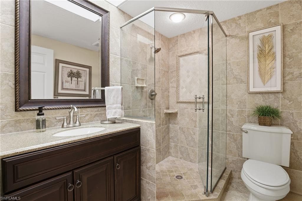 260 Barefoot Beach BLVD 304-15