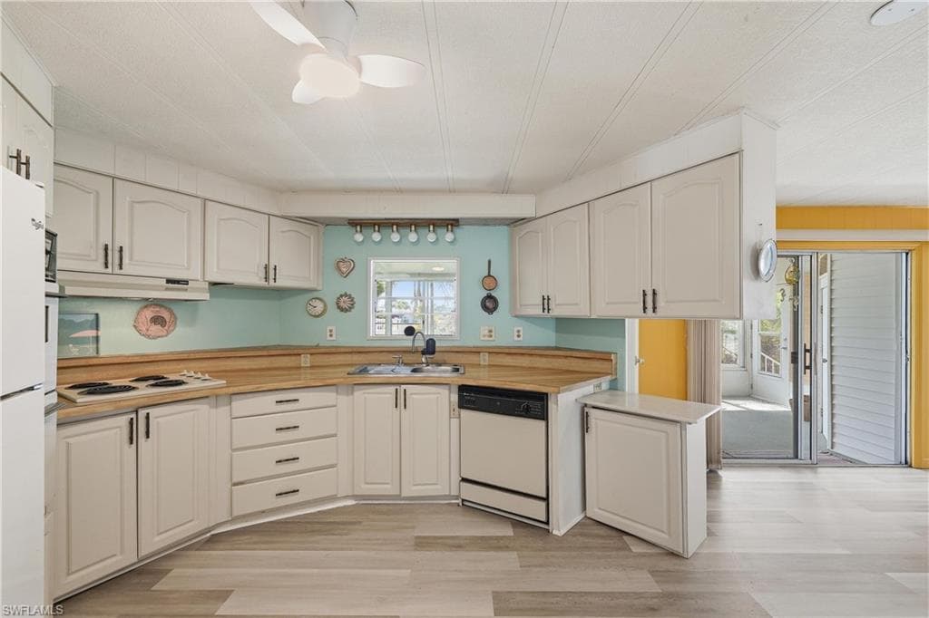 101 Audubon RD-9