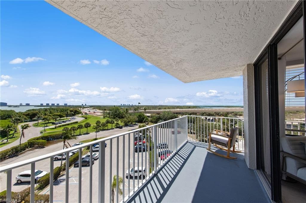 8701 Estero BLVD 507-13