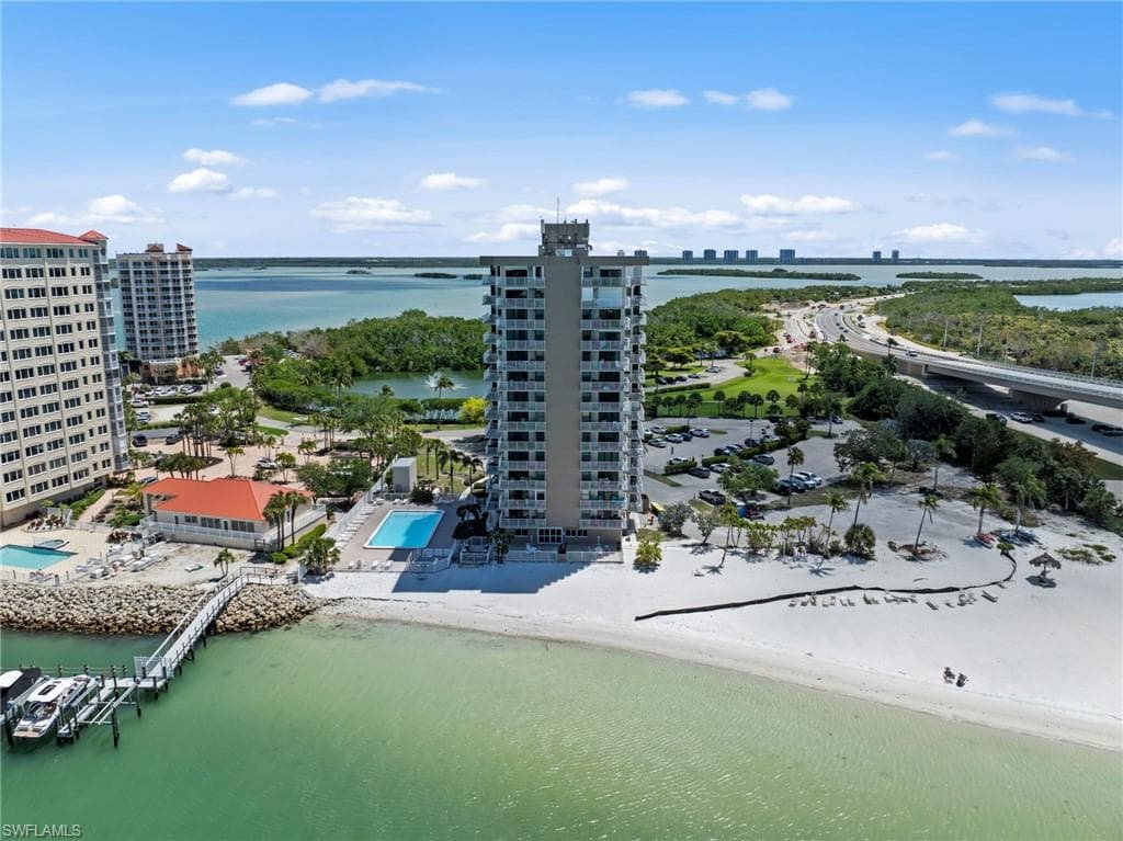 8701 Estero BLVD 507-45