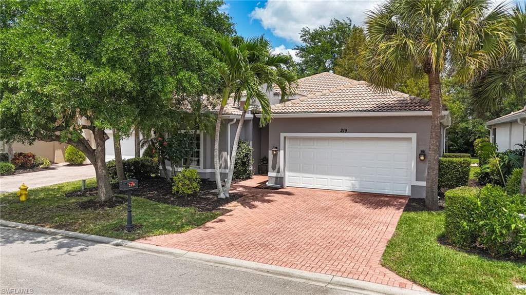 219 Glen Eagle CIR-28