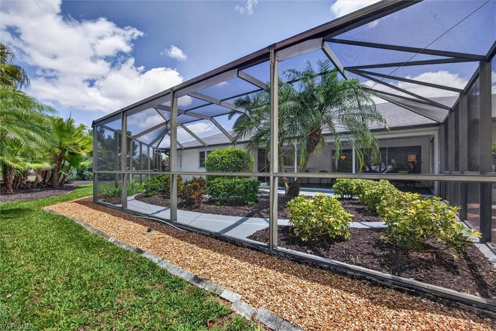 5148 Fairfield DR-23