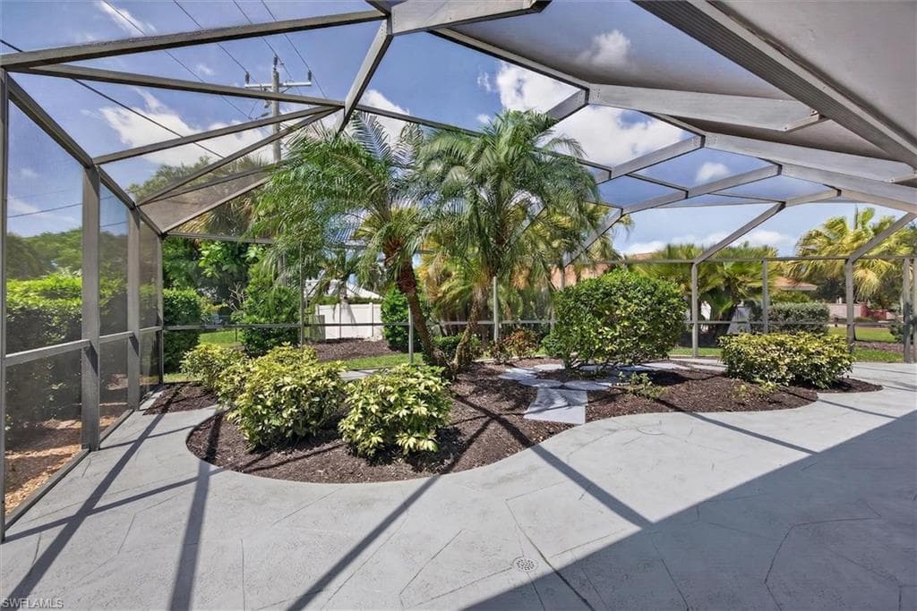 5148 Fairfield DR-21