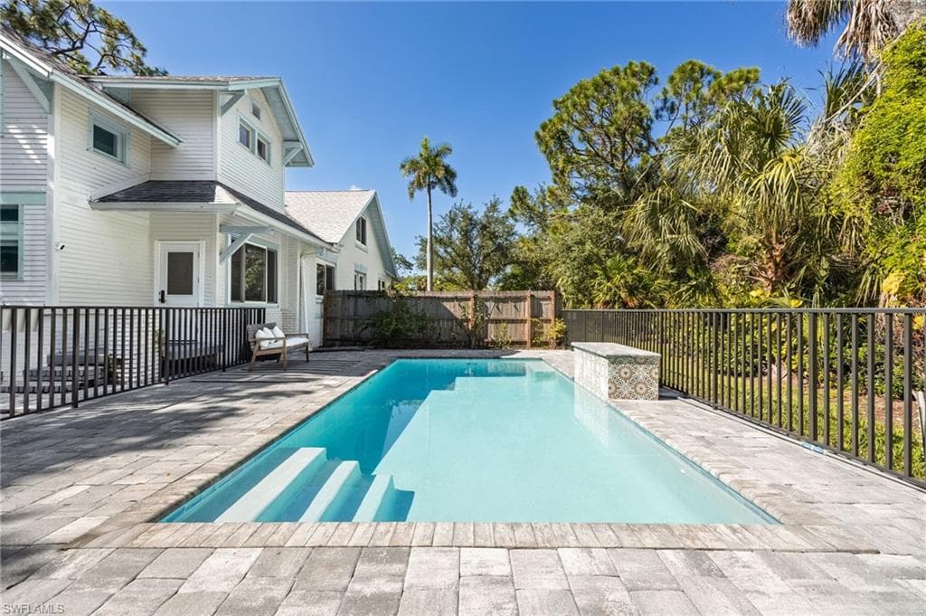 1473 Barcelona AVE-2