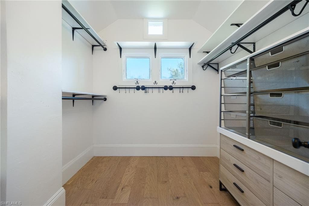 1473 Barcelona AVE-26