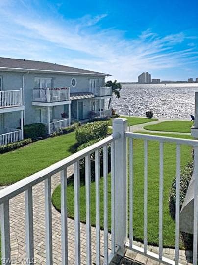 3334 N Key DR 8-16