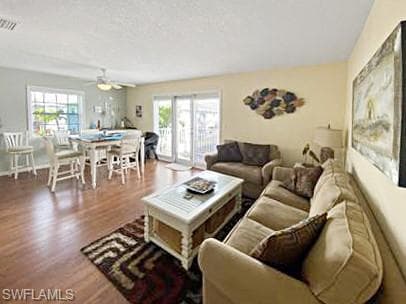 3334 N Key DR 8-11