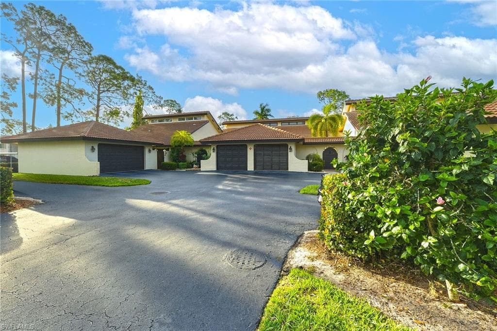 646 Augusta BLVD-2