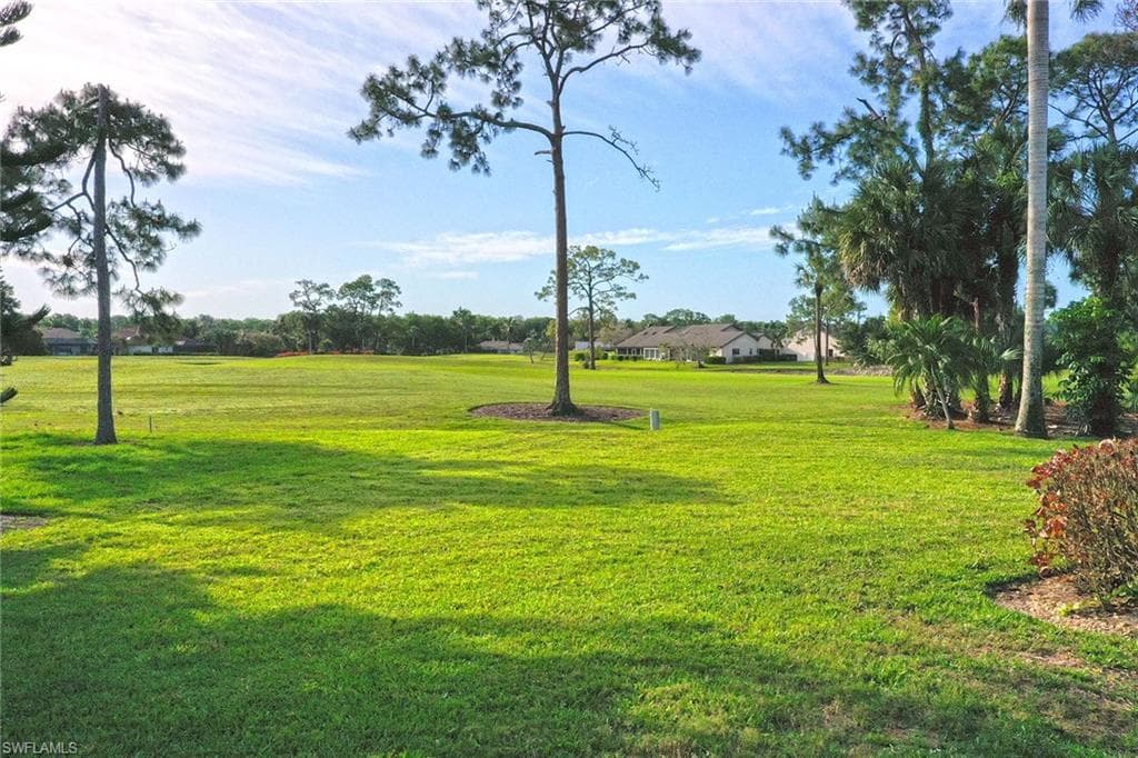 646 Augusta BLVD-38