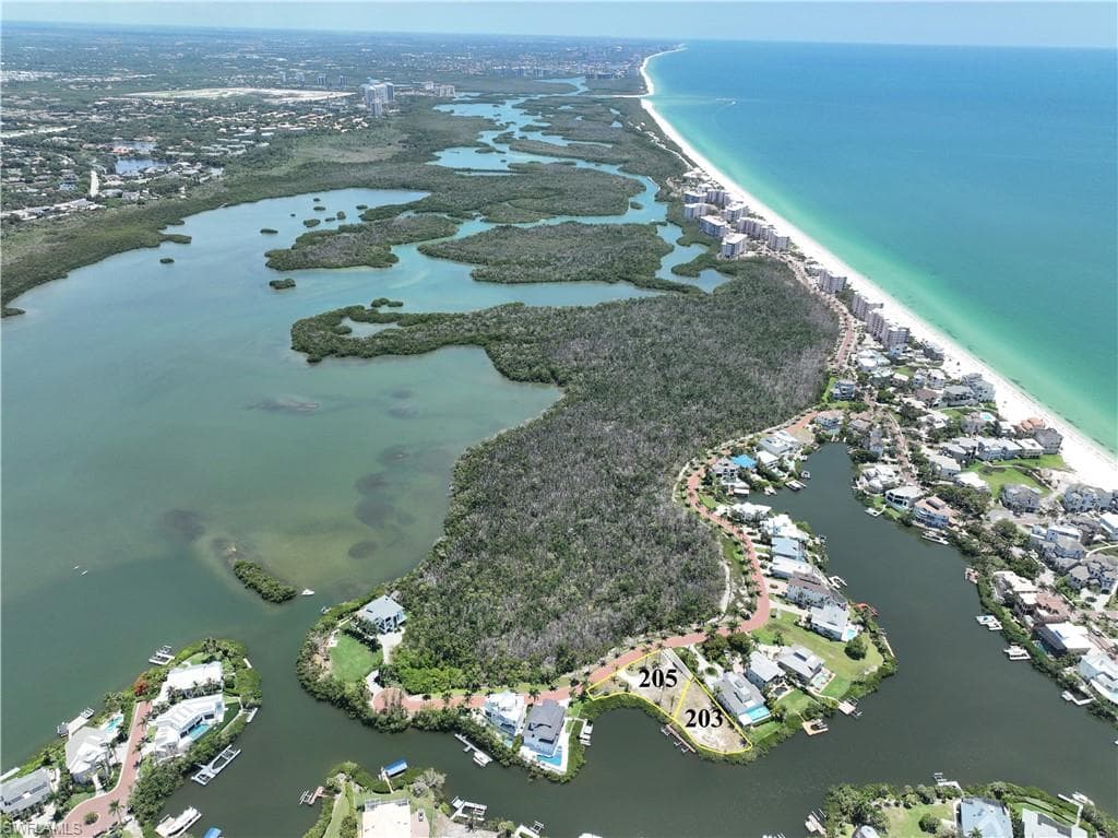 203 Bayfront DR-13
