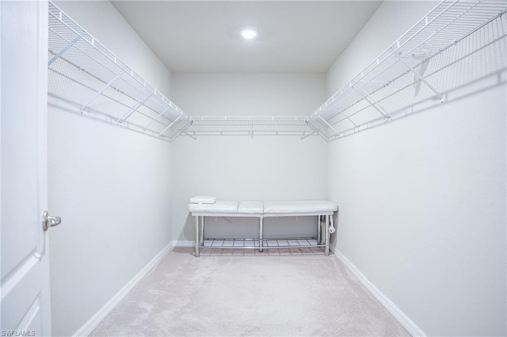 1573 Vizcaya LN-18