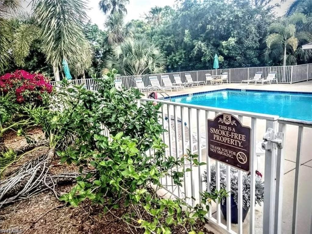 1120 Sarah Jean CIR B205-37